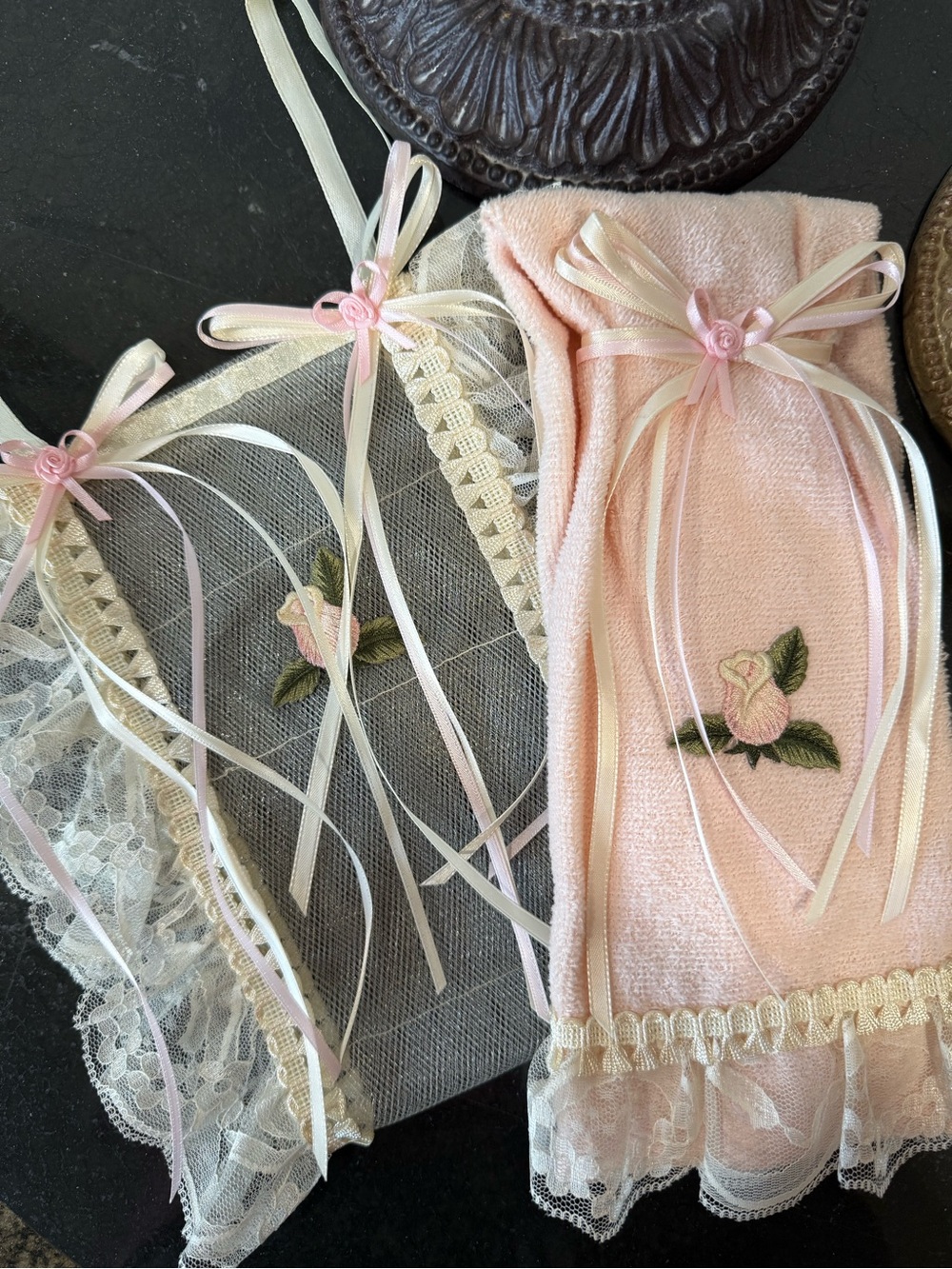 🌹Hand Crafted Pink & Cream Lace Hand Towel & Spare Toilet Paper Holder Sachet 🌹